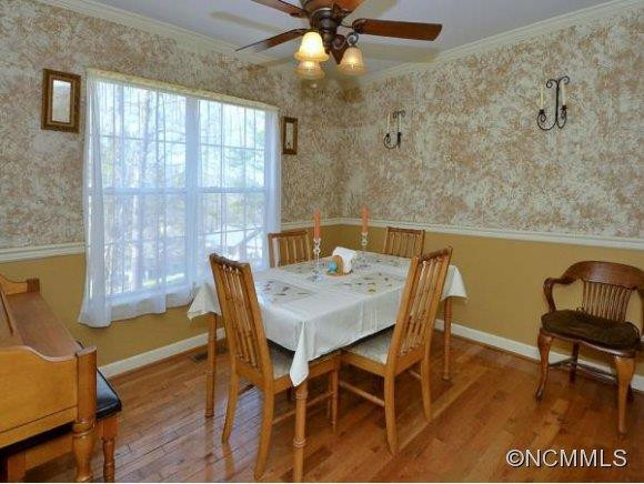 44 SUNSET DR - Photo 5