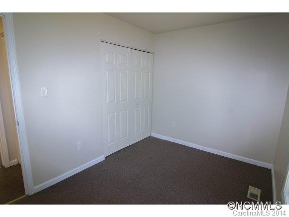 398 State Street - Photo 14