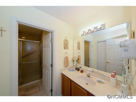 206 Ewarts Hill Road - Photo 10