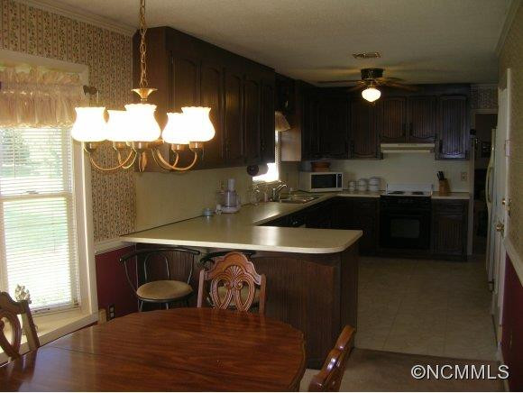 1504 Maple Creek Road - Photo 4
