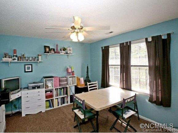 826 MOSS DRIVE - Photo 16