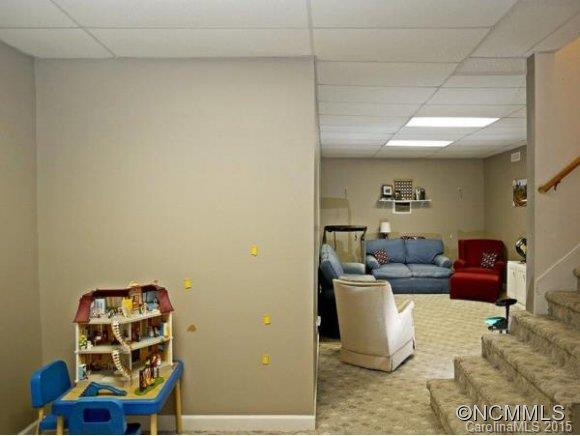 826 MOSS DRIVE - Photo 20