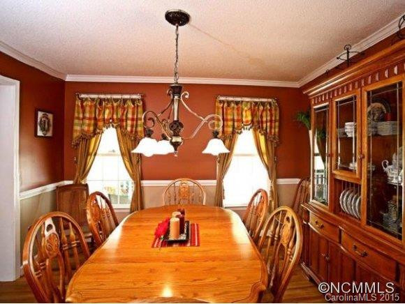 826 MOSS DRIVE - Photo 6