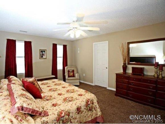 826 MOSS DRIVE - Photo 10