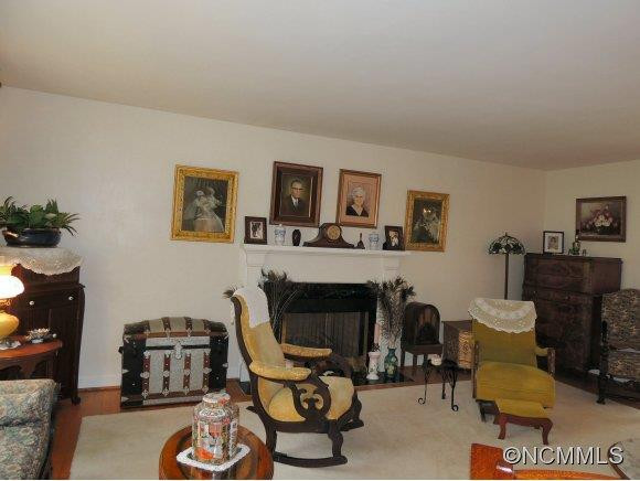 202 Childs Drive - Photo 5