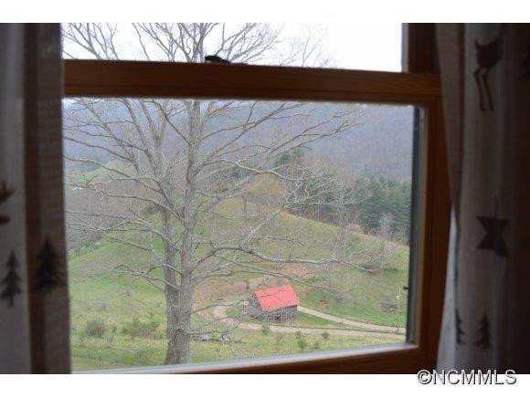 372 O'Neil Mountain Trail - Photo 8