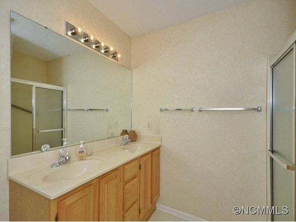 1003 WOODLEA COURT - Photo 10