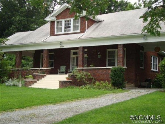 1609 Kanuga Road - Photo 2