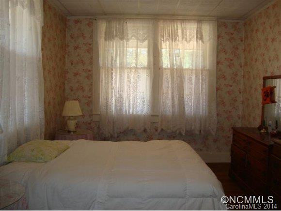1609 Kanuga Road - Photo 13