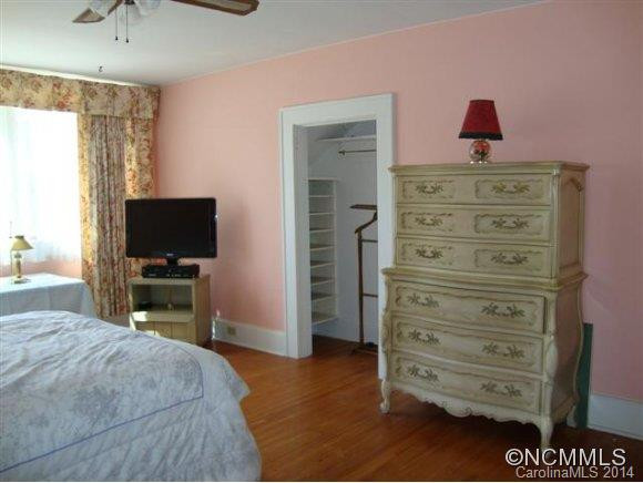 1609 Kanuga Road - Photo 15