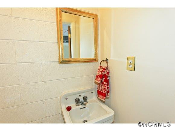 5 Dix Creek Ln - Photo 20