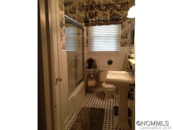 104 Parkview Drive - Photo 11