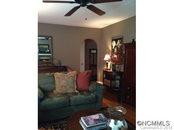 104 Parkview Drive - Photo 5