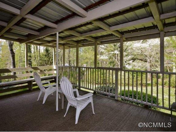 8 PHEASANT DR - Photo 14
