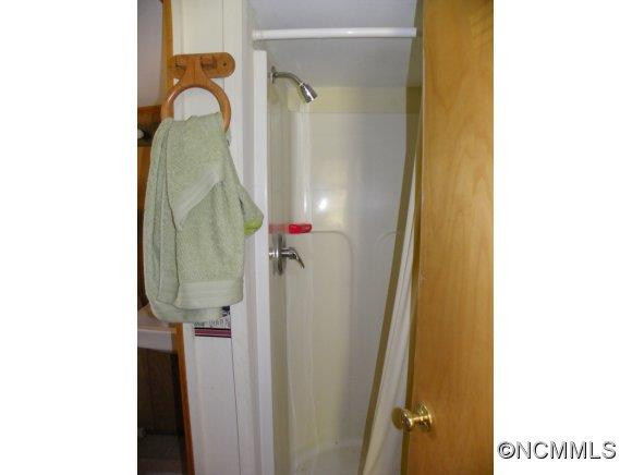 102 Jack London Road - Photo 20