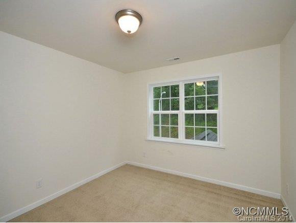 70 KIRBY - Photo 5