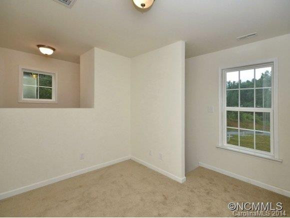 70 KIRBY - Photo 7