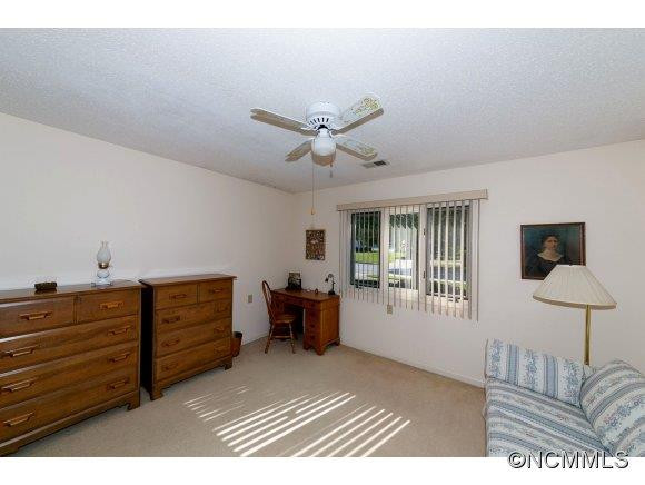 105 Derbyshire Drive - Photo 12