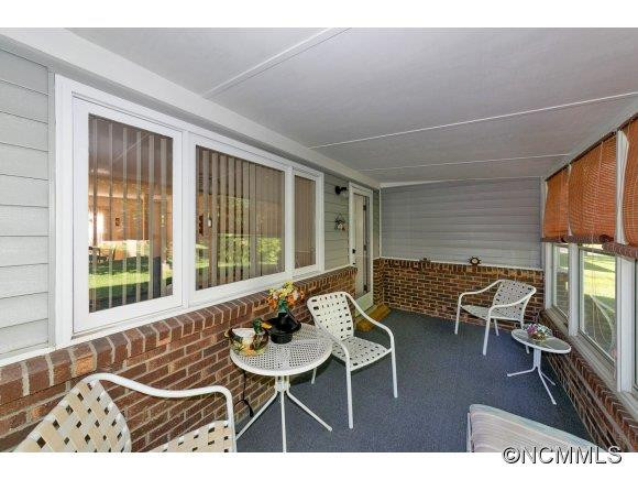 105 Derbyshire Drive - Photo 15