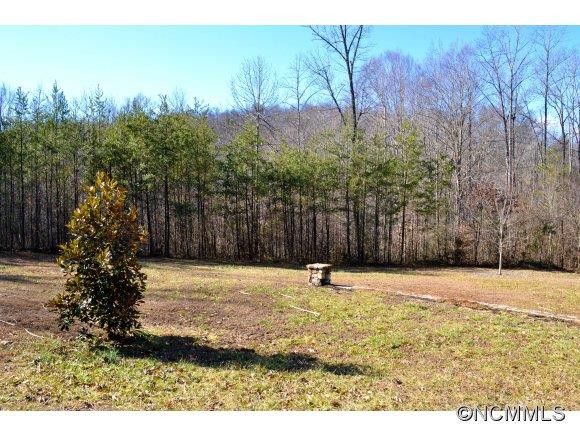 260 Breezy Hill Drive - Photo 2