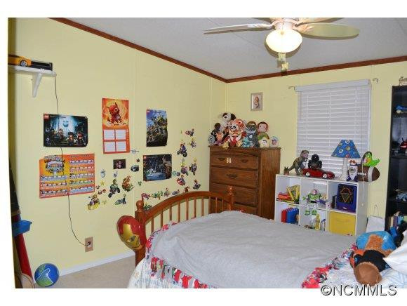 260 Breezy Hill Drive - Photo 10