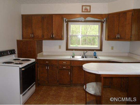 626 Fairview Loop - Photo 9