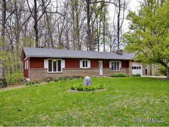 912 ASHLEY LANE