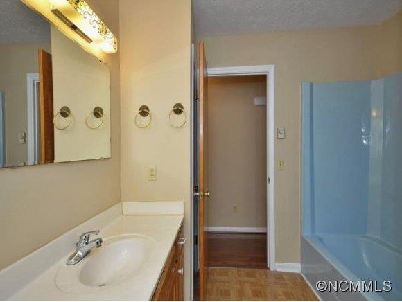 912 ASHLEY LANE - Photo 7
