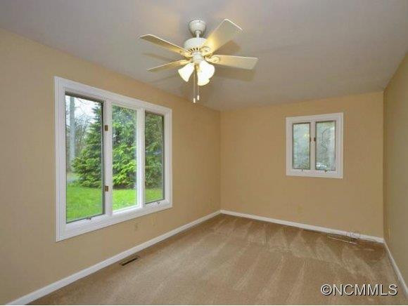 912 ASHLEY LANE - Photo 9