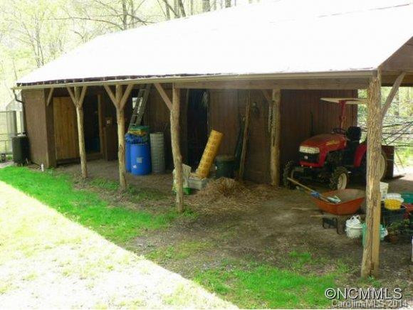 328 Martins Creek Road - Photo 4