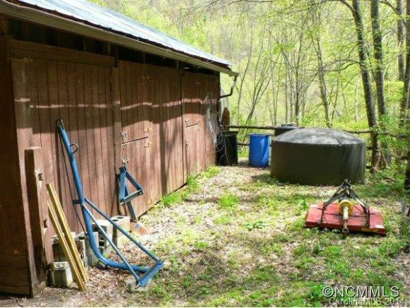 328 Martins Creek Road - Photo 5