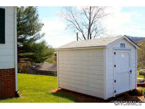 250 Harkins Avenue - Photo 23