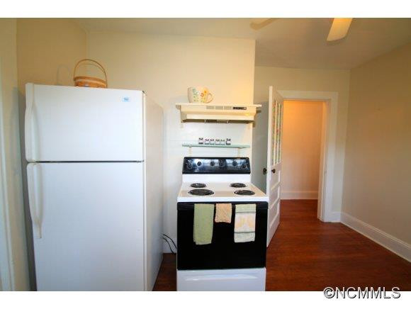 250 Harkins Avenue - Photo 9
