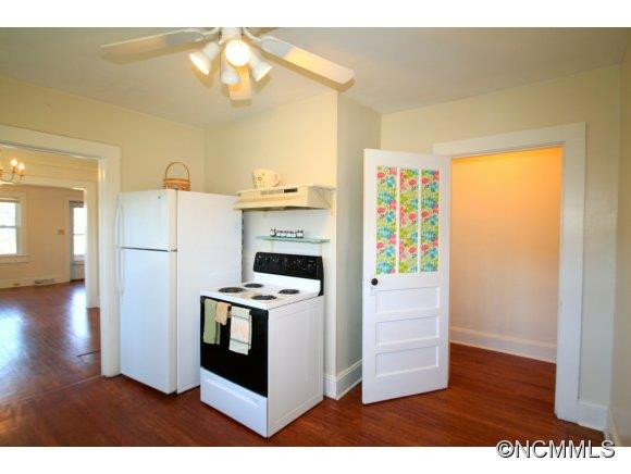 250 Harkins Avenue - Photo 10