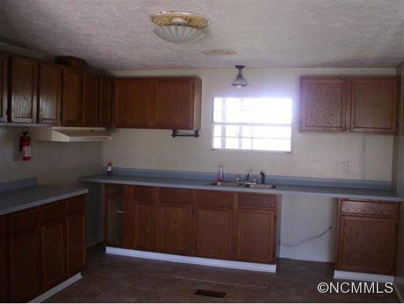 370 Robinson Creek Road - Photo 12
