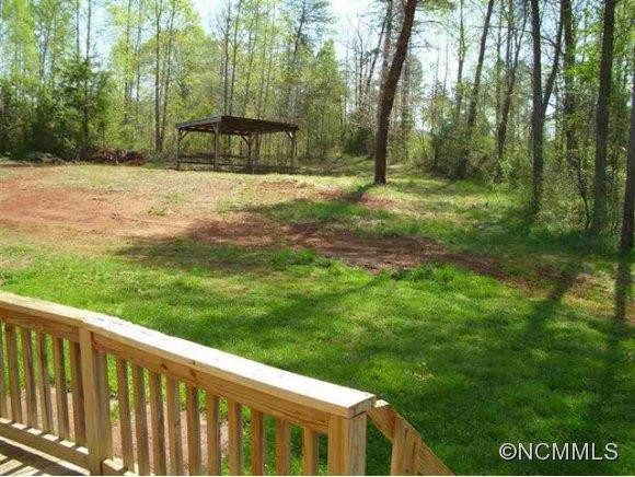 370 Robinson Creek Road - Photo 4