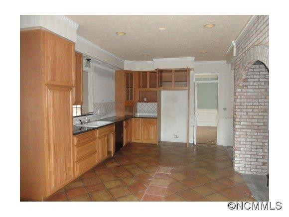 519 Brightwater Dr - Photo 6