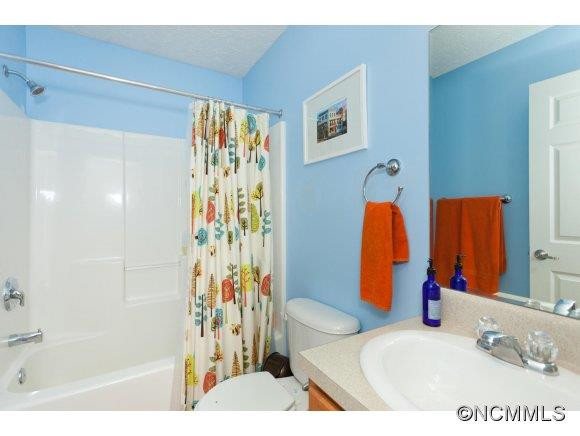 68 Waynesville Ave - Photo 17
