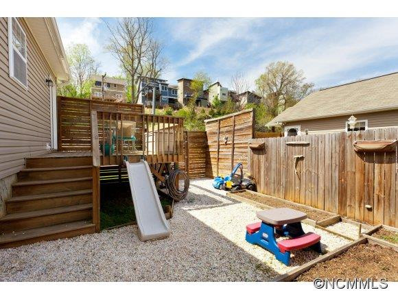 68 Waynesville Ave - Photo 20