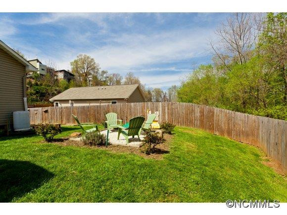 68 Waynesville Ave - Photo 22