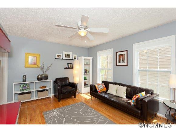 68 Waynesville Ave - Photo 4