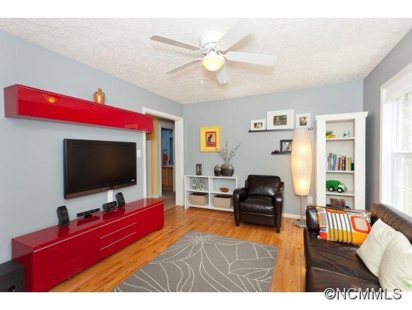 68 Waynesville Ave - Photo 6