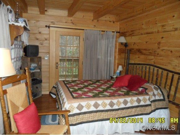 36 Irene LN - Photo 7