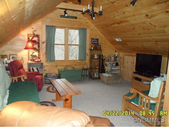 36 Irene LN - Photo 9
