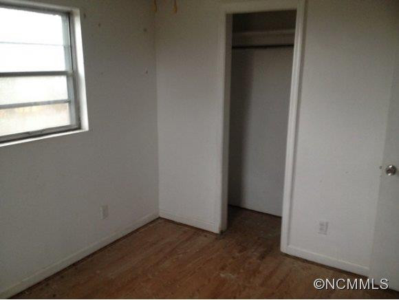 241 Longs Chapel Rd - Photo 4