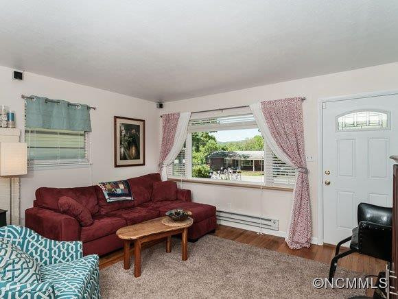 207 Sherwood Road - Photo 2