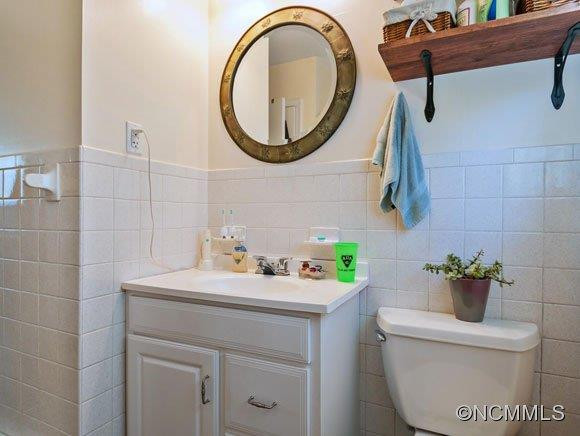 207 Sherwood Road - Photo 11