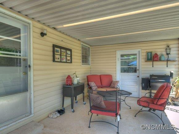207 Sherwood Road - Photo 16