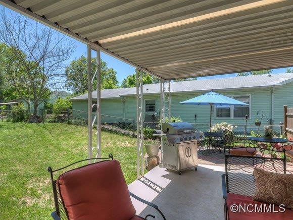 207 Sherwood Road - Photo 17