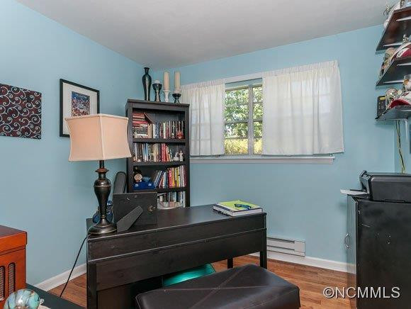 207 Sherwood Road - Photo 9